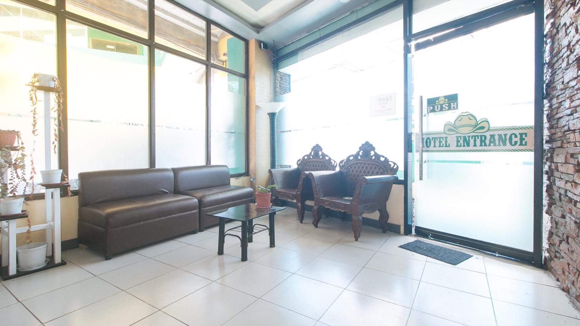 Reddoorz Near Sm City Muntinlupa San Pedro  Εξωτερικό φωτογραφία