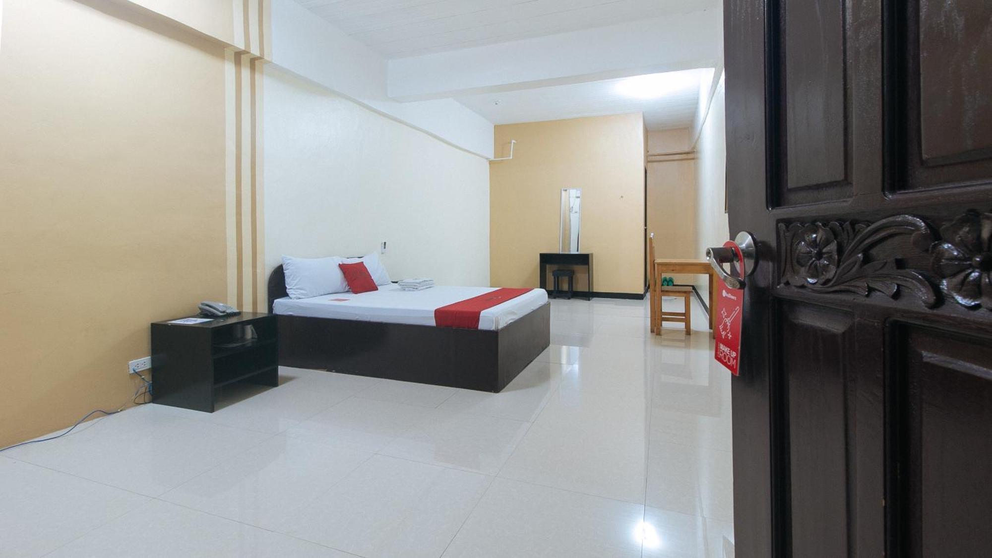 Reddoorz Near Sm City Muntinlupa San Pedro  Εξωτερικό φωτογραφία