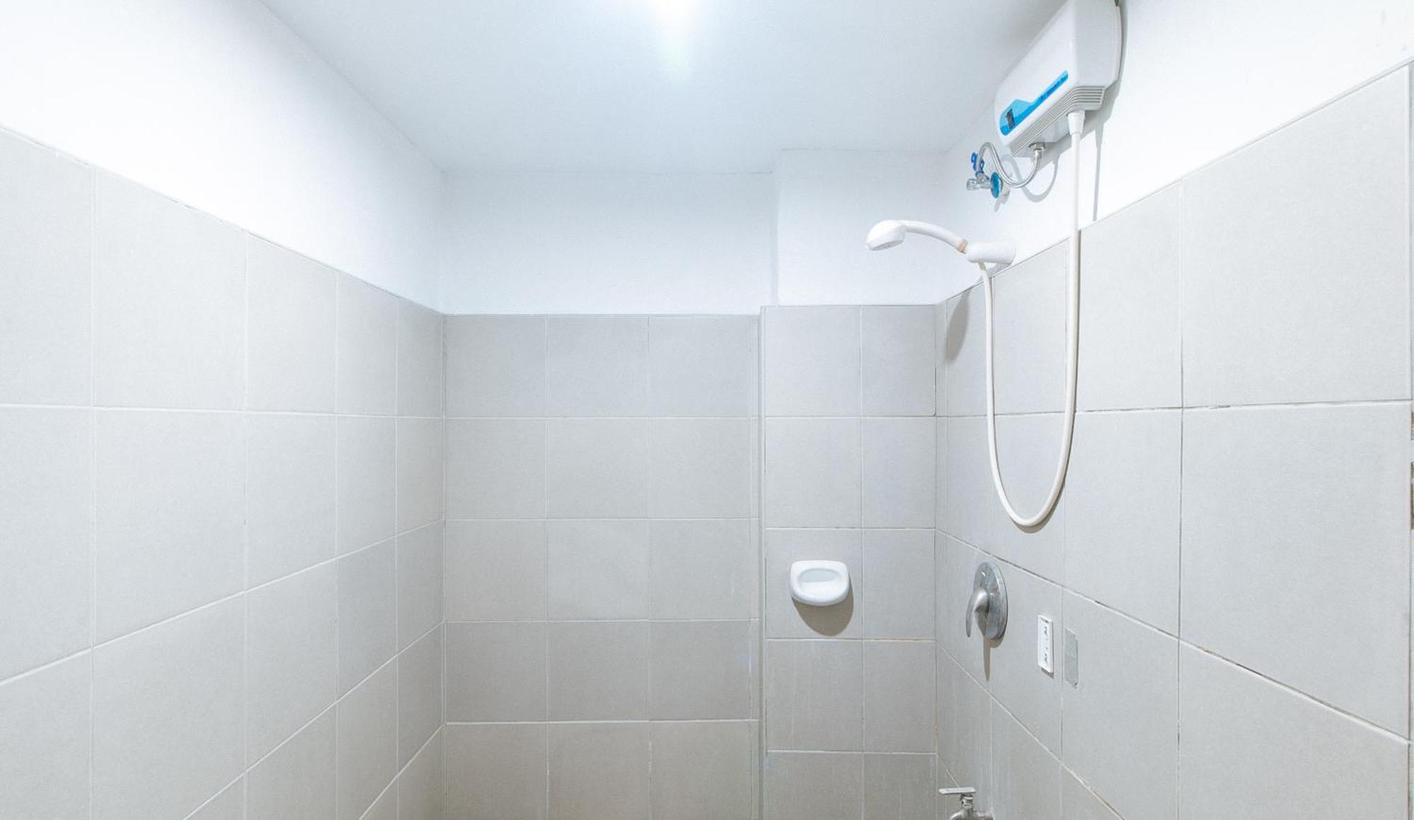Reddoorz Near Sm City Muntinlupa San Pedro  Εξωτερικό φωτογραφία